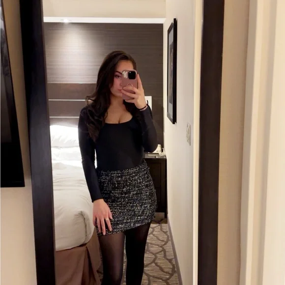 LIKE TO BE NOTIFIED WHEN MADELYN GOES LIVE πππ - Picture 4 of 5